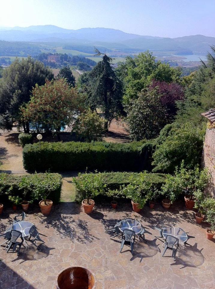 Villa Agriturismo Il Palazzaccio Galliano Exterior foto